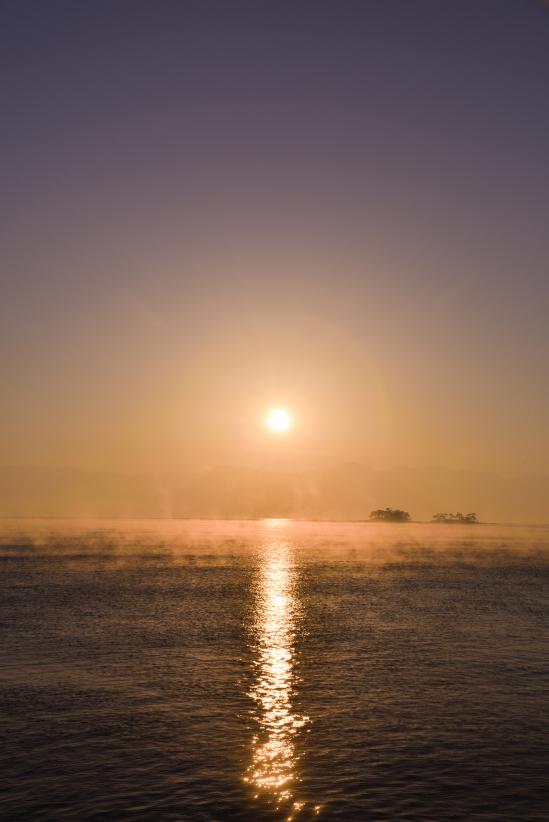 氷見海岸の朝日
