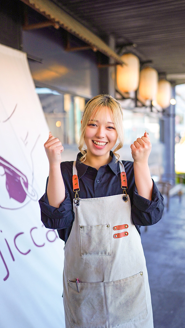 五福酒場jicca 女性スタッフ