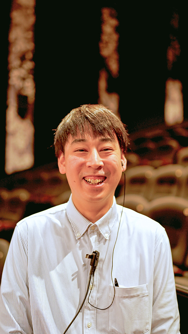 JMAX THEATER 映画館 従業員