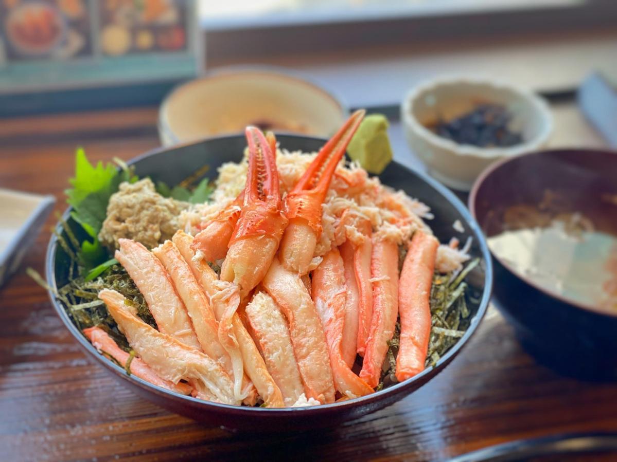 The Best Kaisendon Seafood Bowls Around Toyama Bay