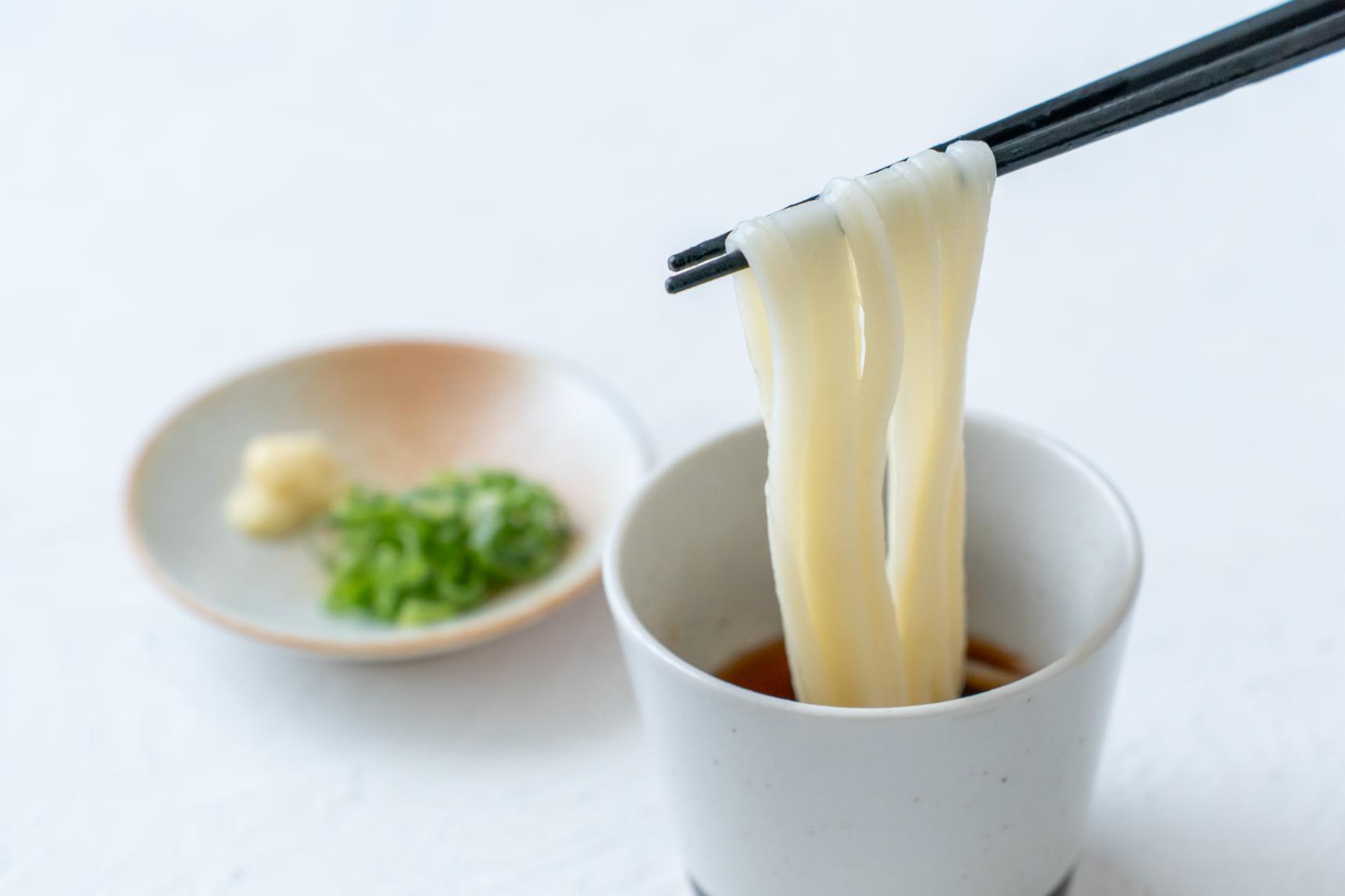 食べ応え抜群な「太めん」-0