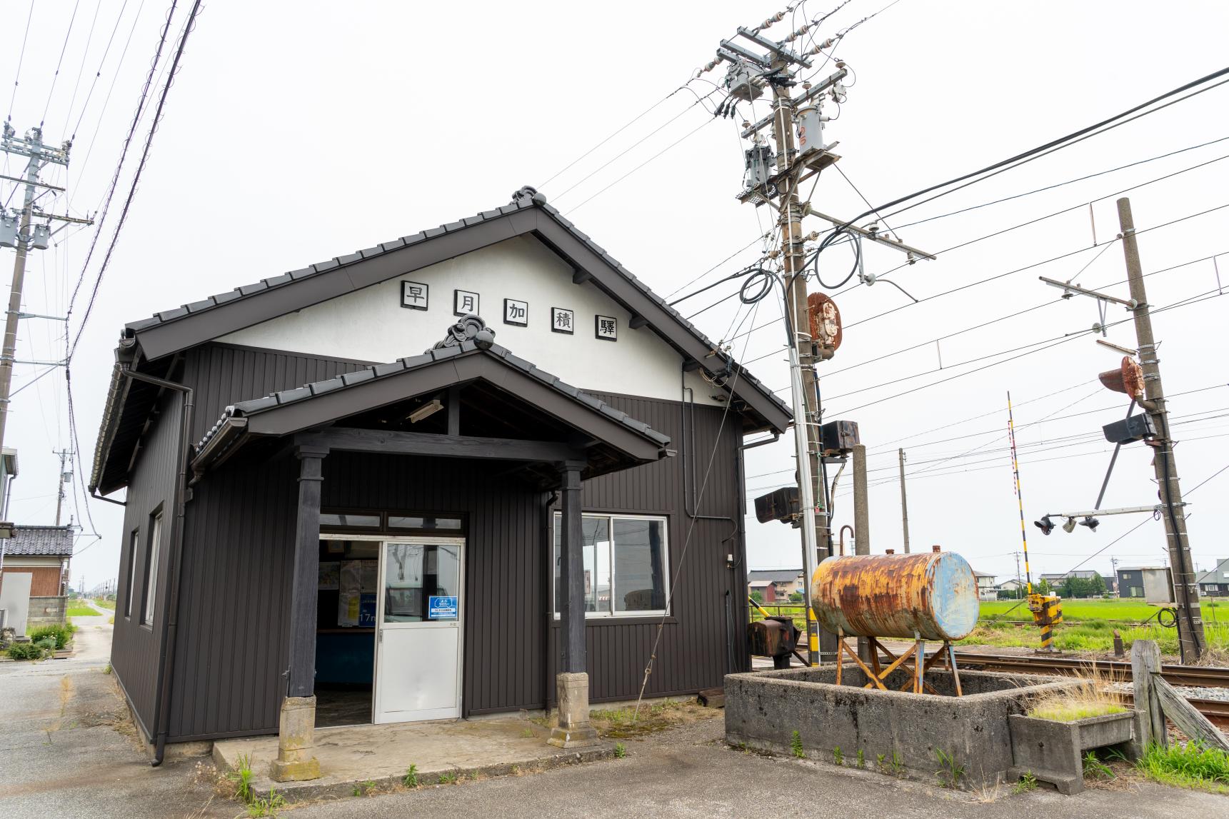 早月加積駅（富山地方鉄道本線）-0