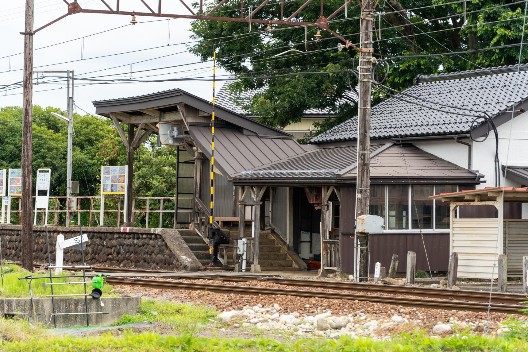 西魚津駅（富山地方鉄道本線）-1