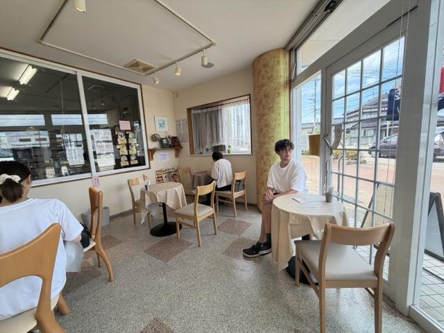 ① 和洋菓子司 さか志り｜氷見の素材も楽しめる、ふわふわかき氷-4