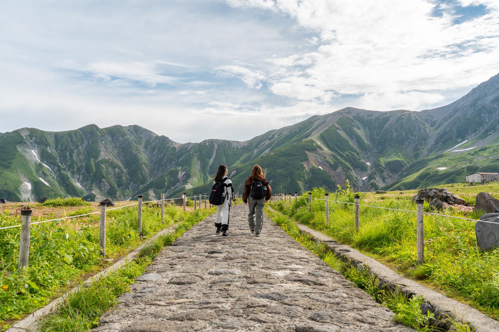 女子旅にもおすすめ！立山黒部アルペンルートで特別な1日を-0