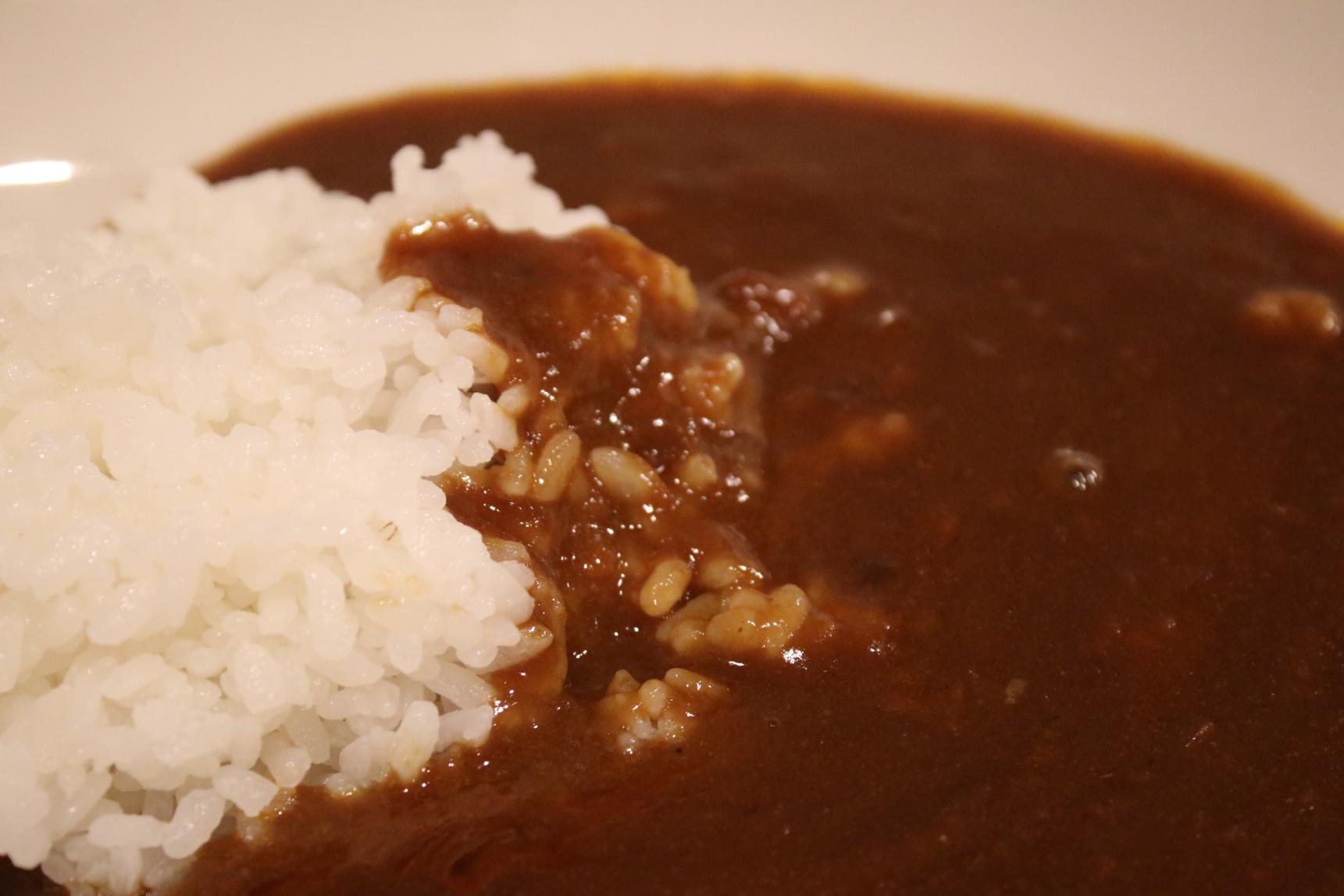 気軽に渡せる「氷見牛ビーフカレー」-2