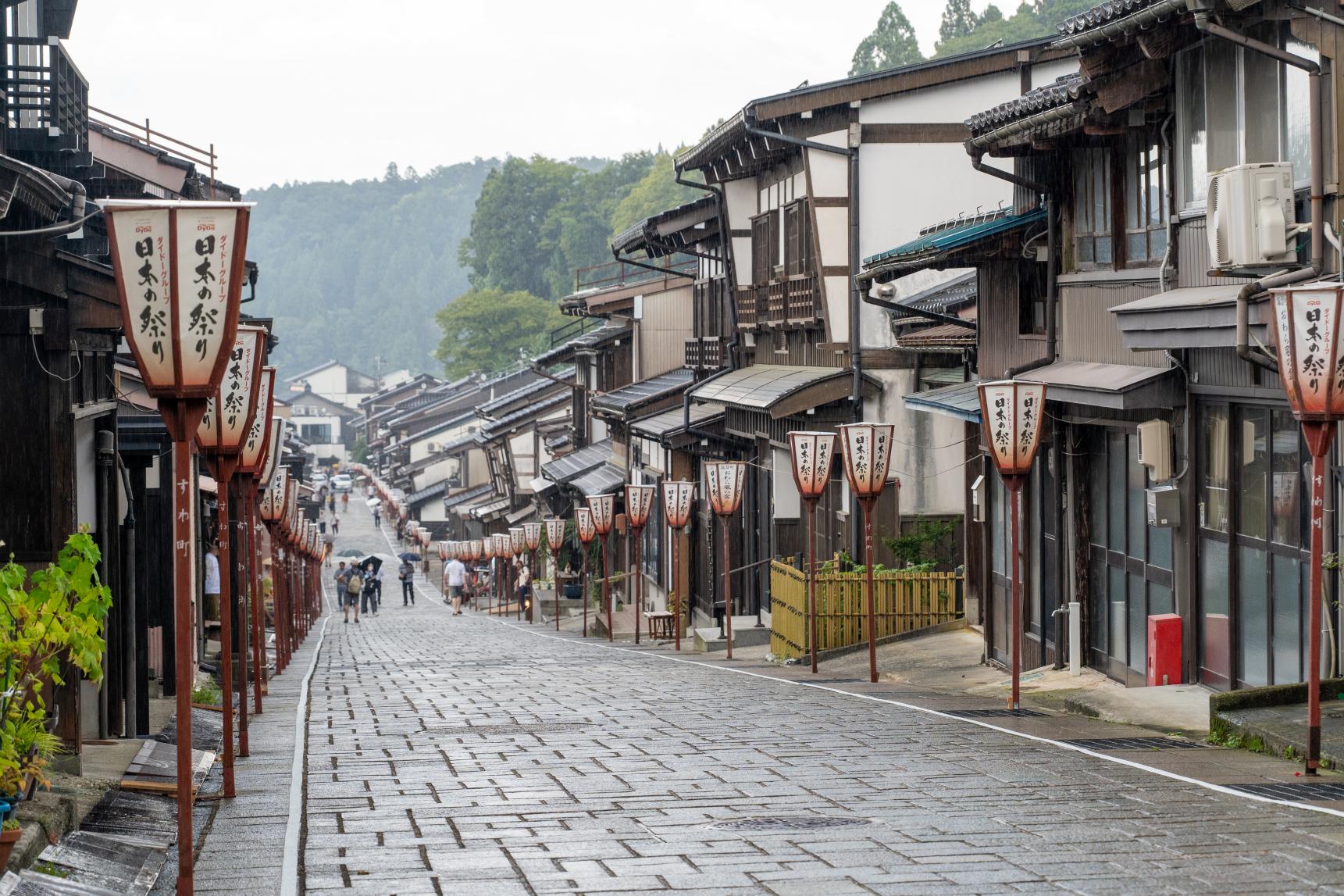 江戸時代から300年以上続く「おわら風の盆」-0