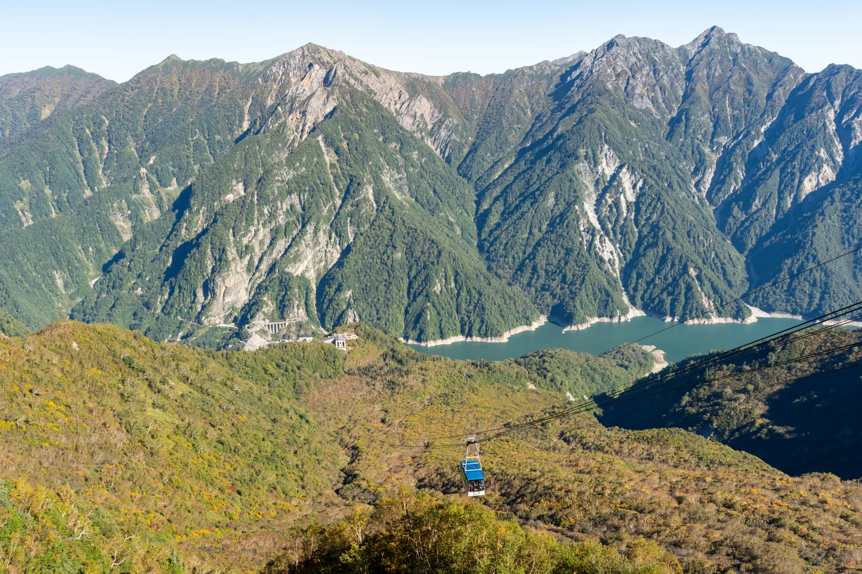 大観峰からの立山ロープウェイで眼下に広がる絶景を堪能-0