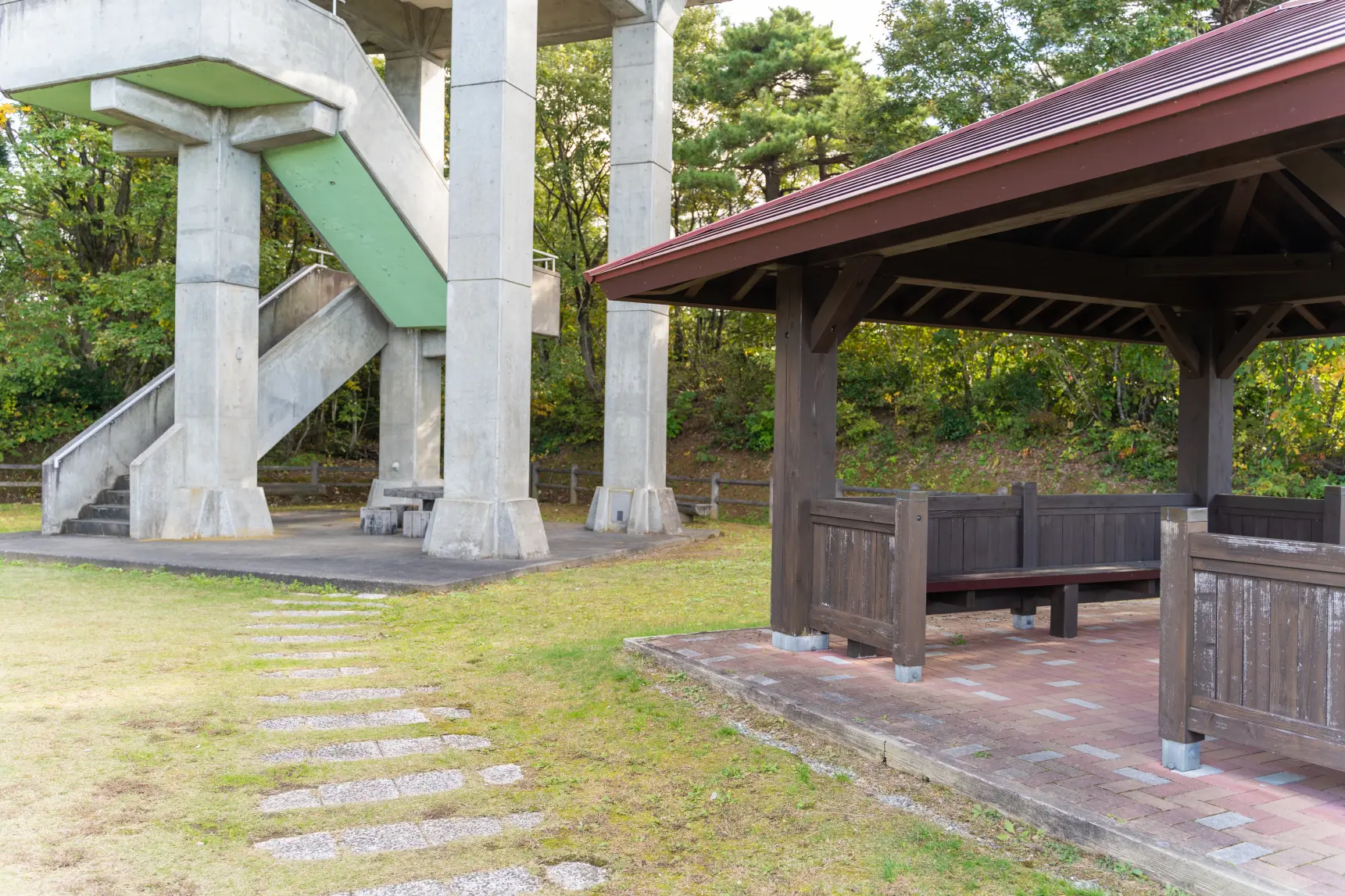 散居村展望台-1
