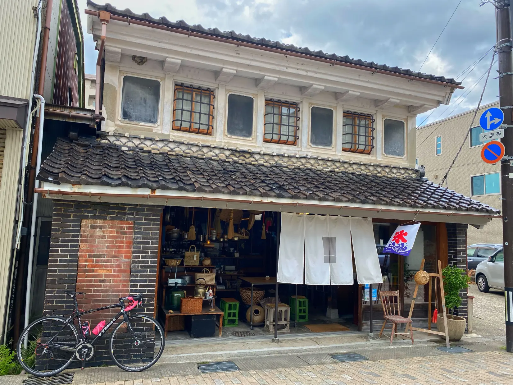 4.　大菅商店（高岡市）-1