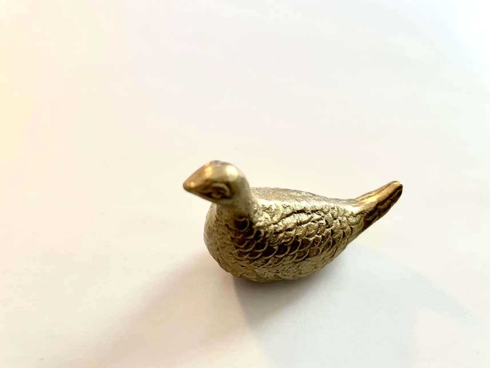 ３．高岡の伝統工芸の美しさが光る「雷鳥のはしおき」-1