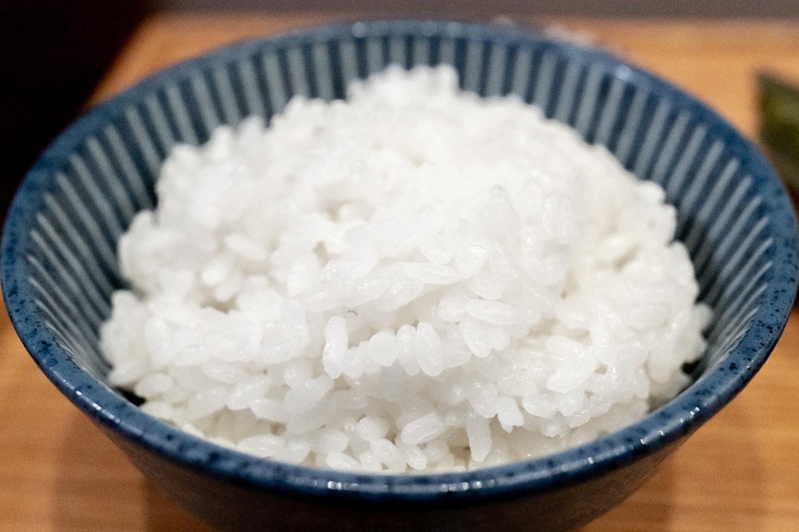 米が立ちふっくらもちもちした口当たり-0