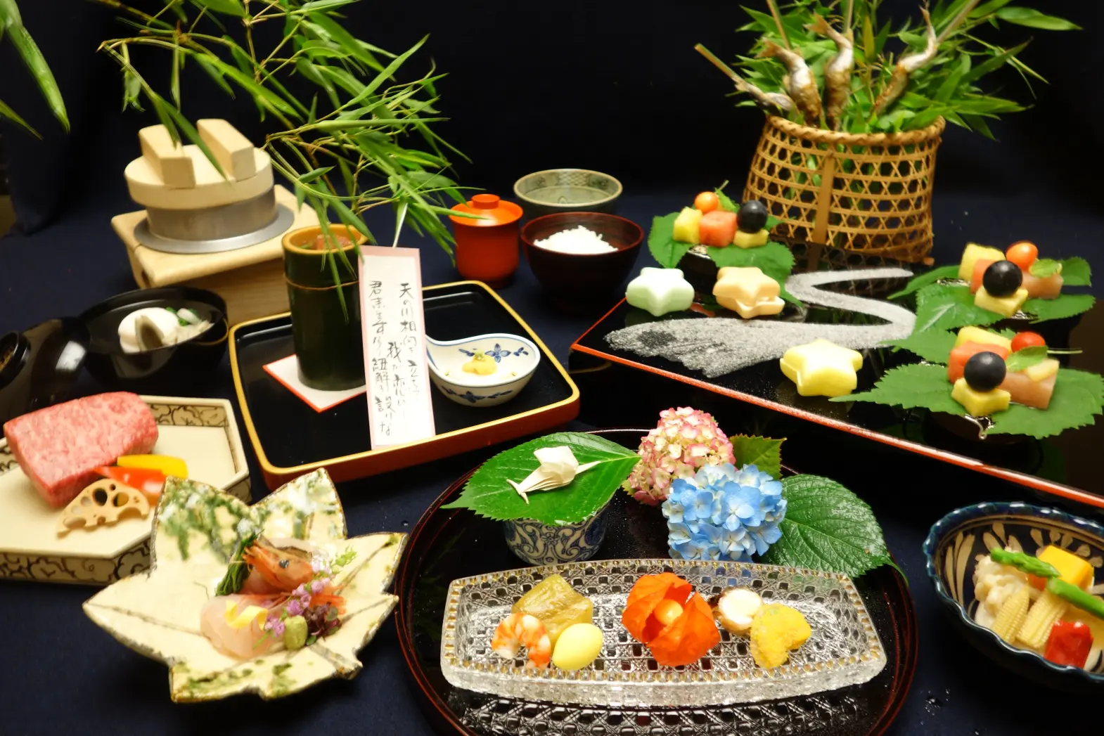 ６．四季を通して、美味しいお料理も召し上がれます！-1