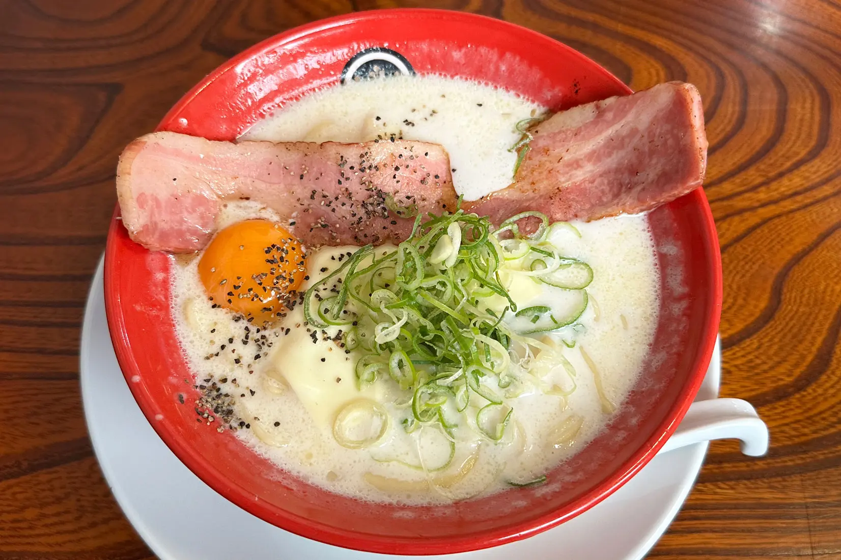 カルボナーララーメンなど独特メニュー多数！-0
