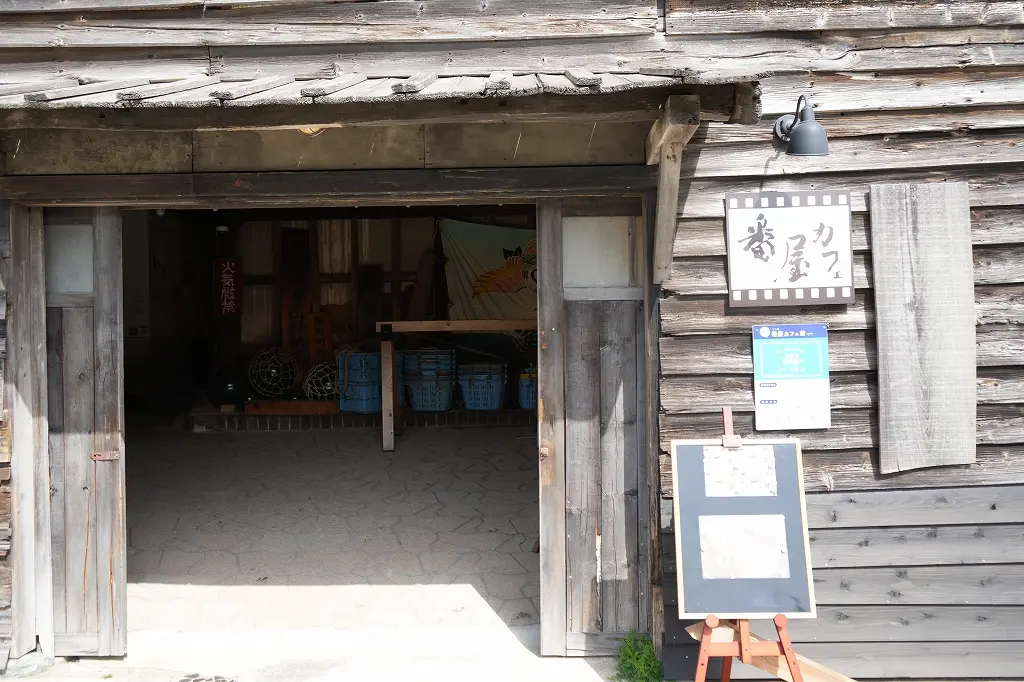 ランチは、内川沿いにある「番屋カフェ」へ！-7
