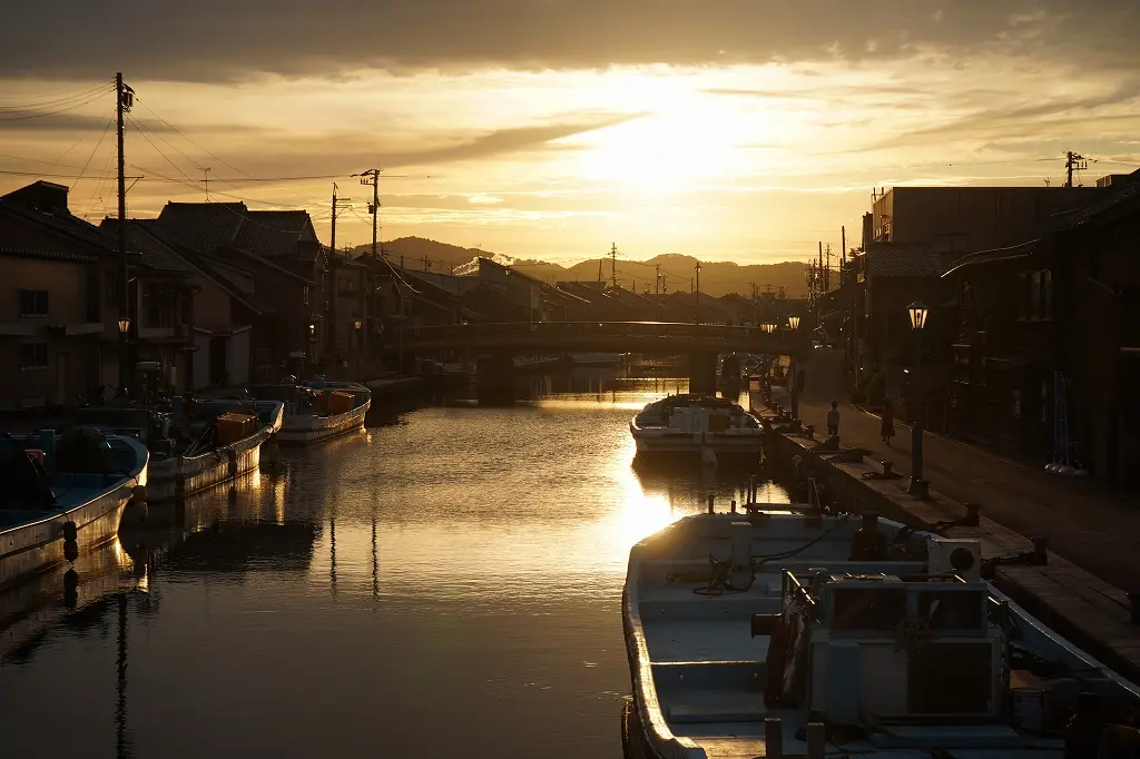 【番外編】「べいかーと」の後、内川の夕暮れをぜひ！-2