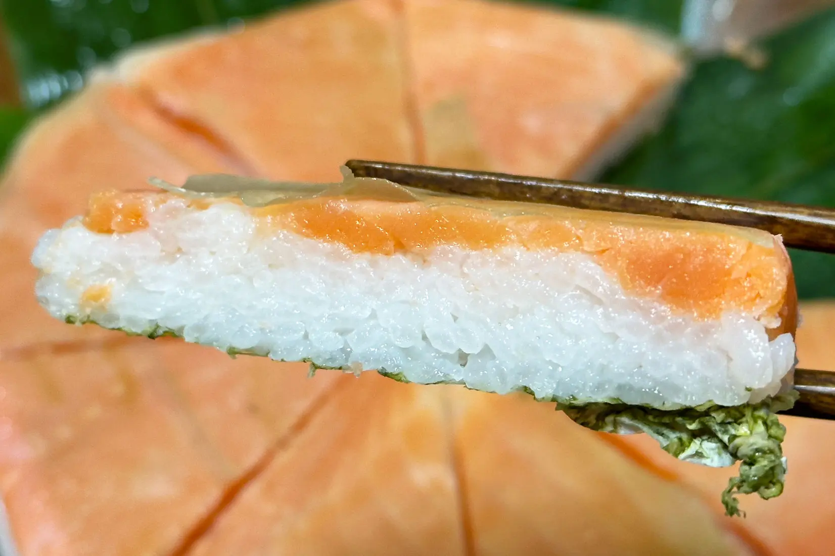昆布づくしの昆布鱒寿し【吉田屋鱒寿し本舗】-2