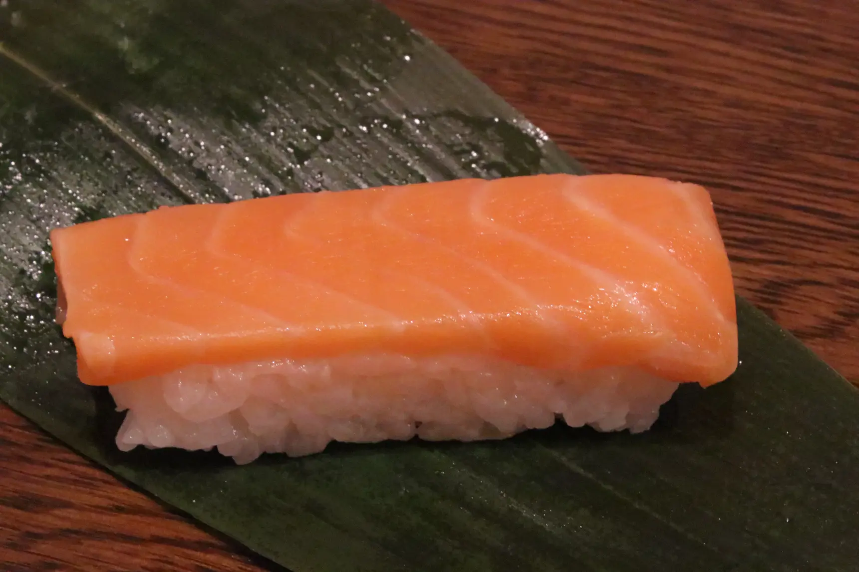 切らずに食べられる！手割り箱寿し【順風屋】-2