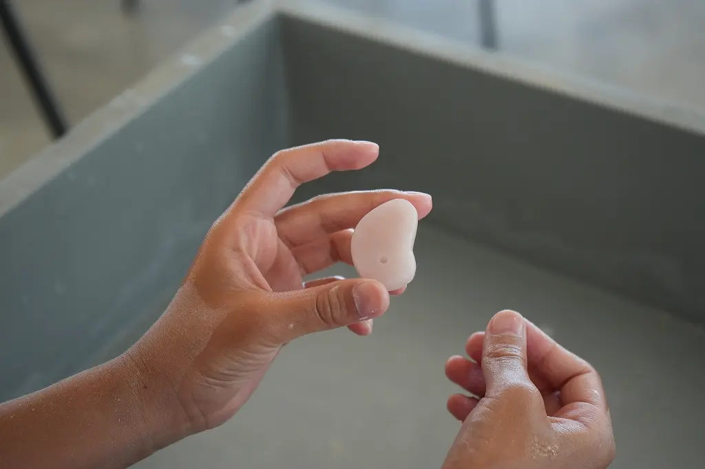 ヒスイ海岸でトレジャーハンティング　⑤「まが玉」の手作り体験-5