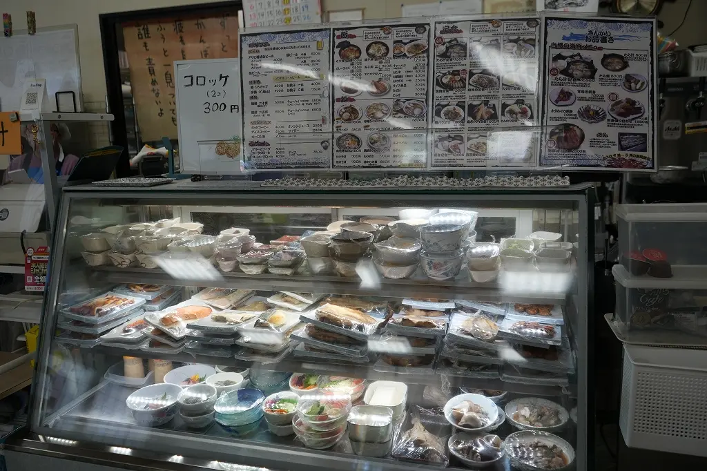 ヒスイ海岸でトレジャーハンティング　⑥500円チケットで「タラ汁」を！-2