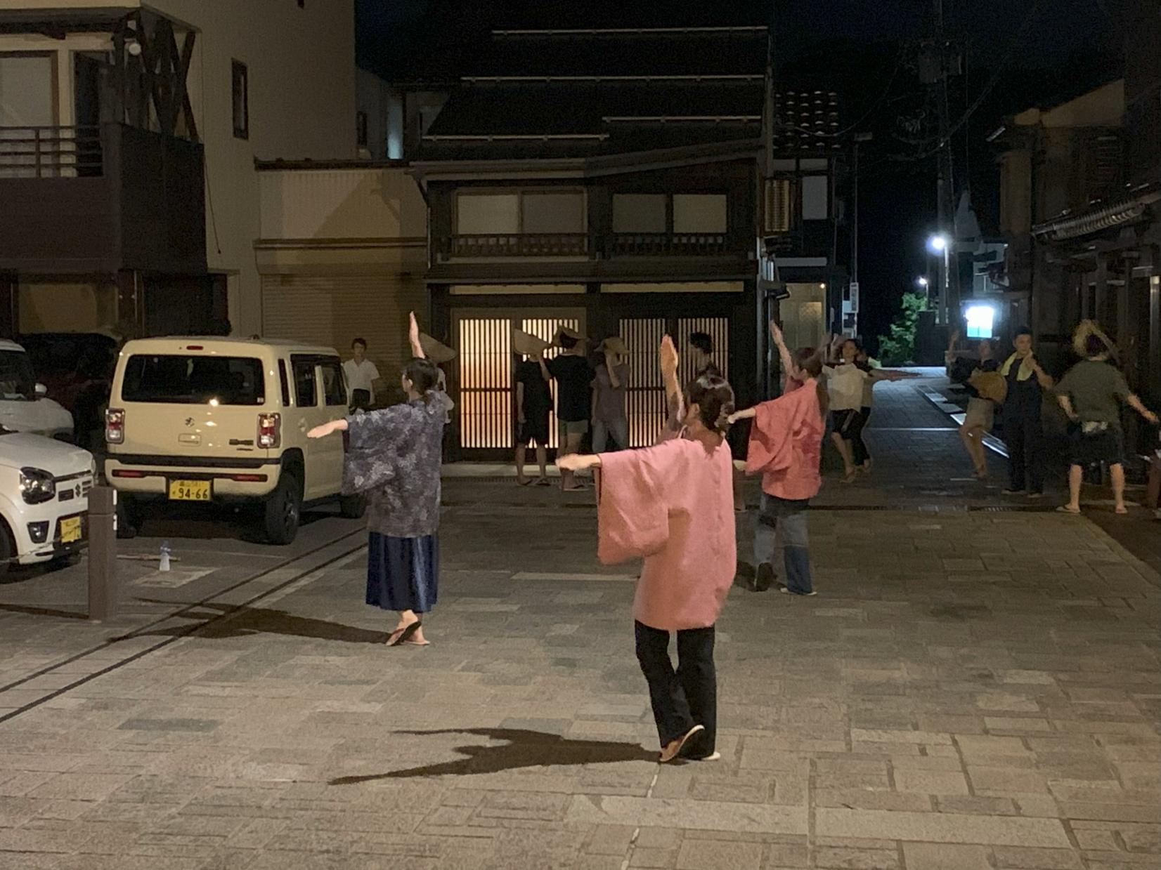 八尾の夜を町歩き-0