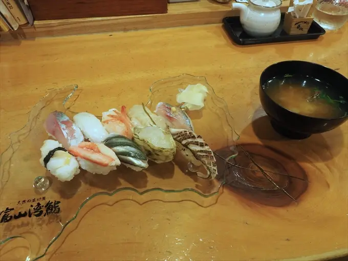 富山湾鮨 10貫 ￥3,850-1