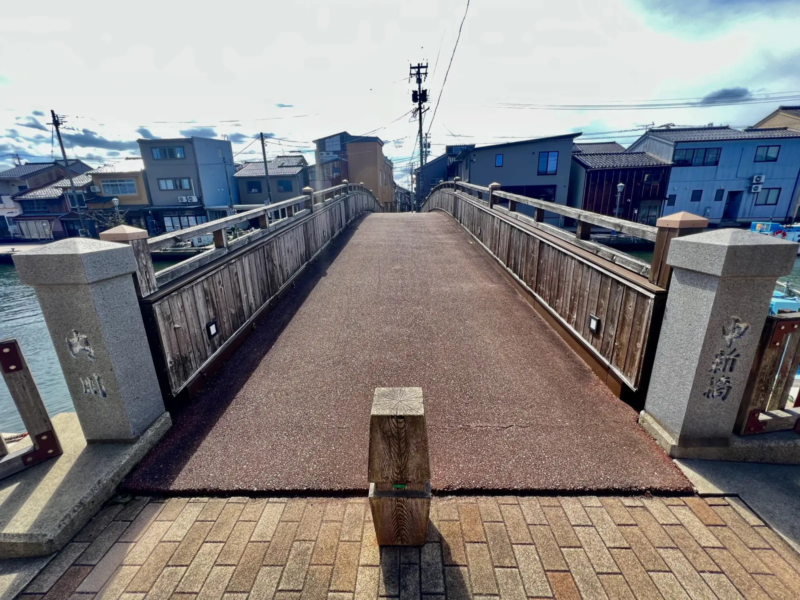 内川（うちかわ）：橋が織りなすエモーショナルな景観-4