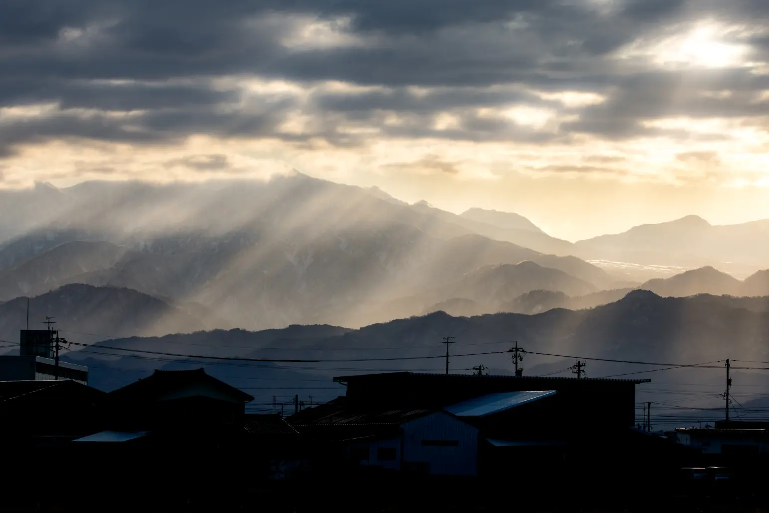 これであなたも立山連峰の虜に!!-0