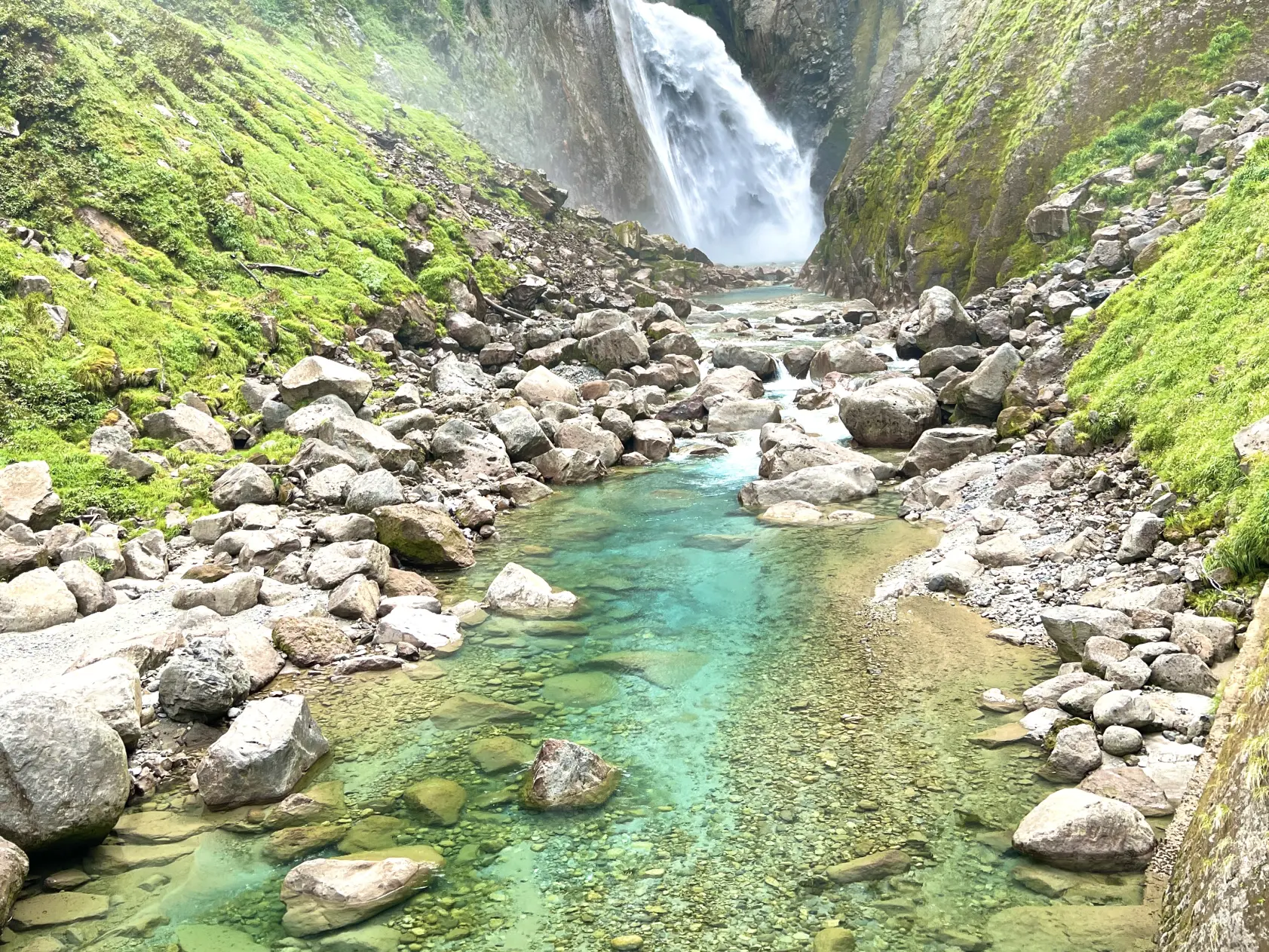 称名滝：日本一の落差-1
