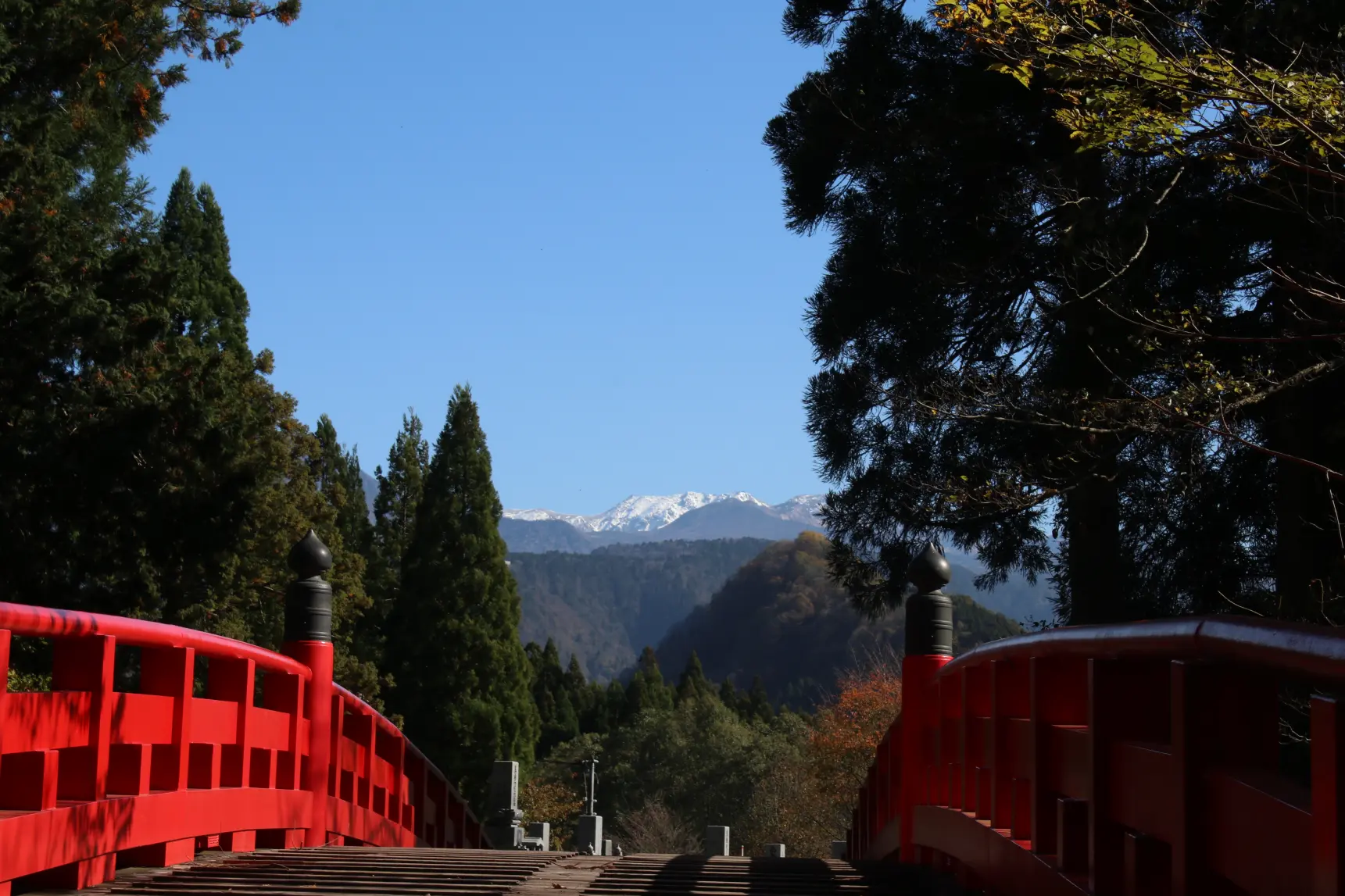 「閻魔堂」と「布橋」で、立山の地獄と極楽を体験-4