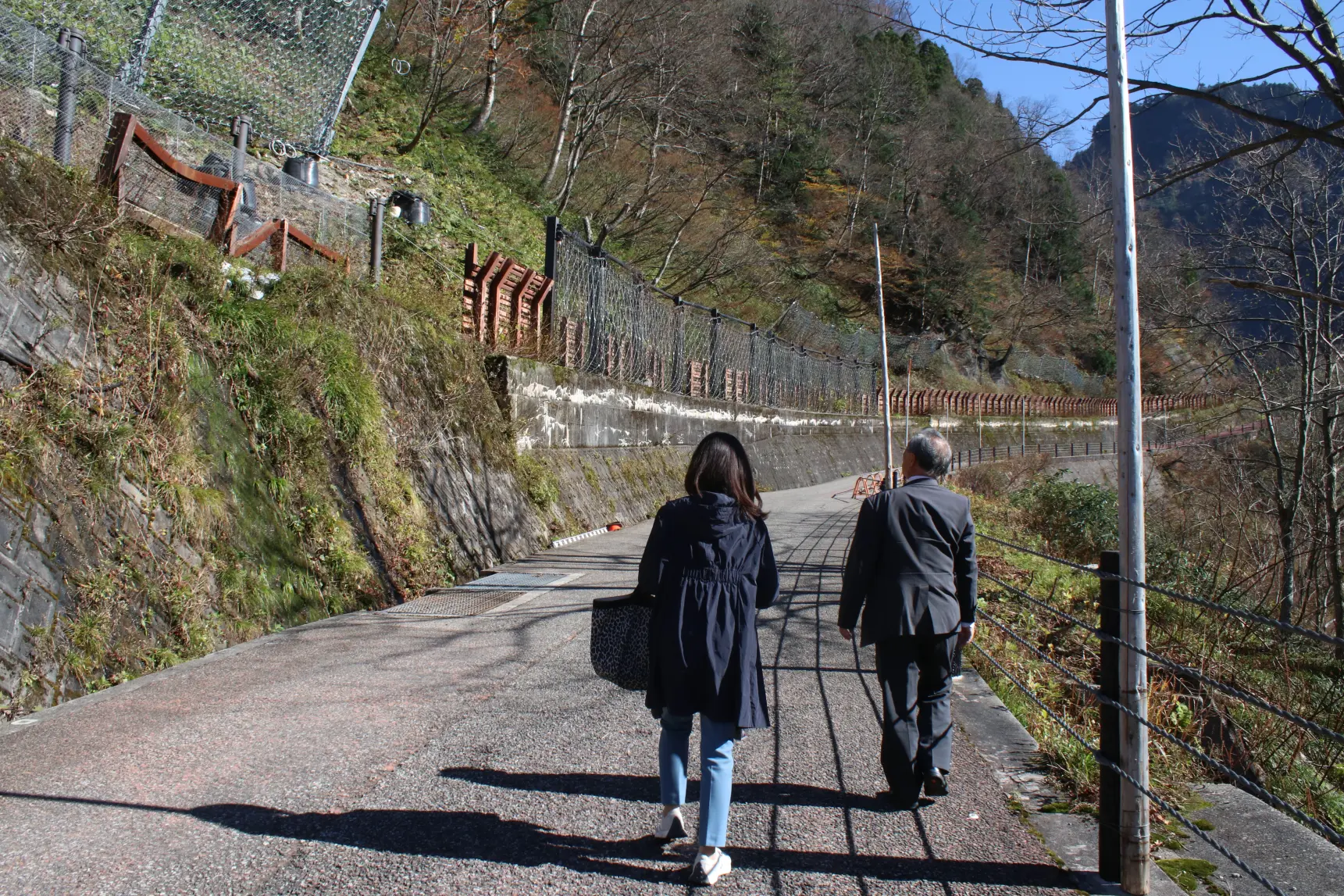 ゴール地点、落差日本一の「称名滝」へ！-0