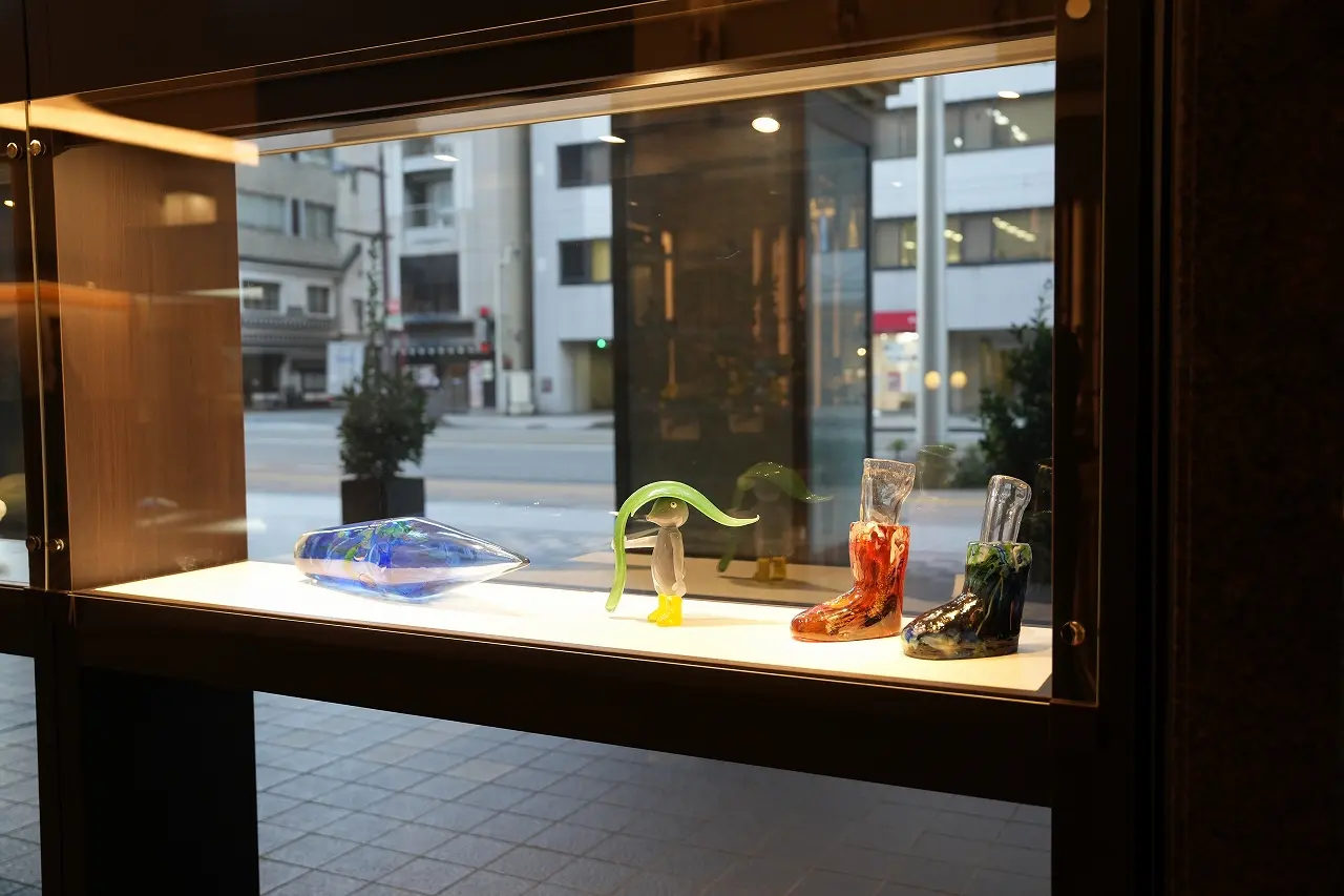 富山駅から徒歩3分の好立地！開放感あふれるロビー！-3