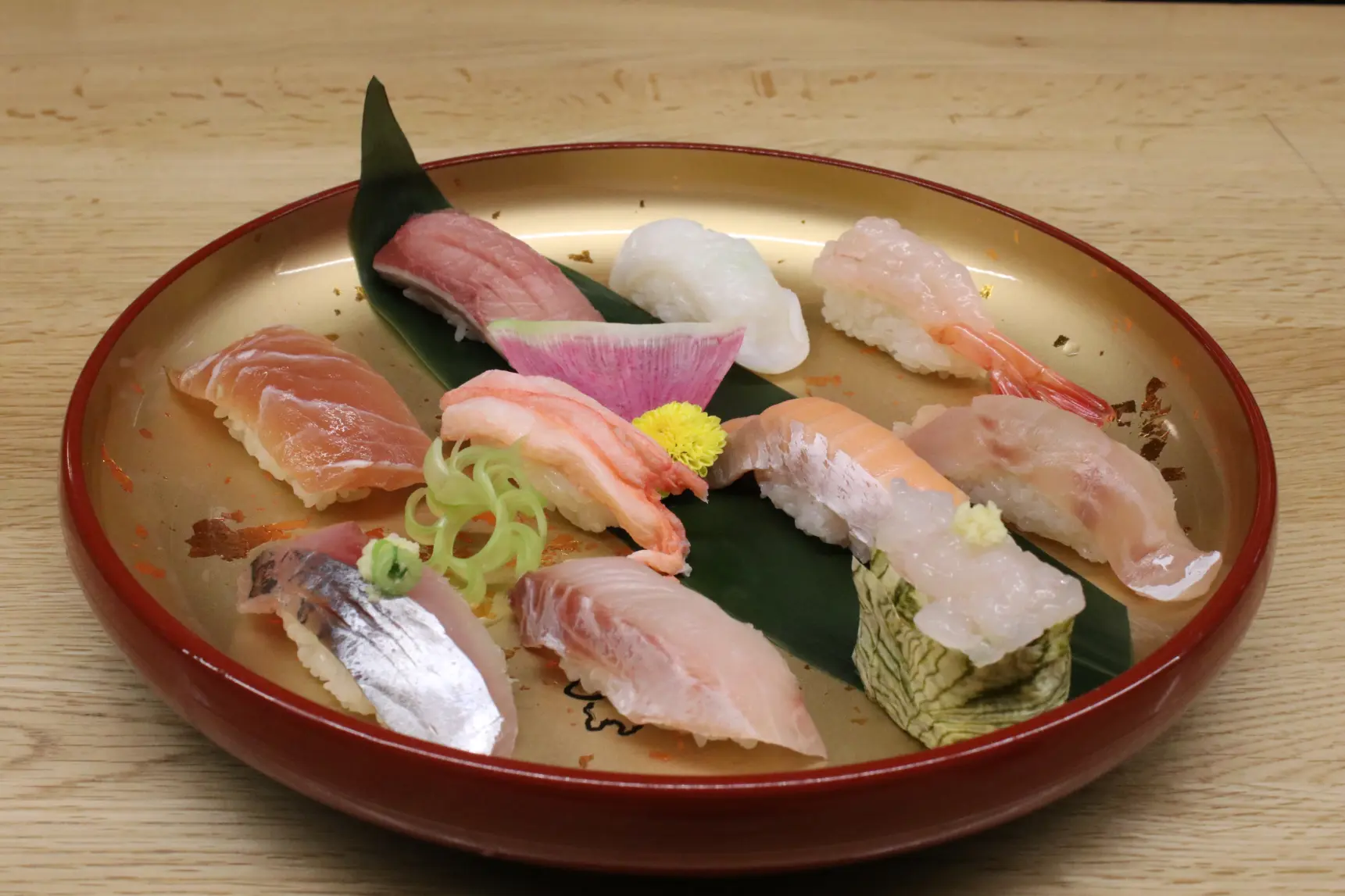 冬ならではの、ぶりを含む富山湾鮨を堪能-0