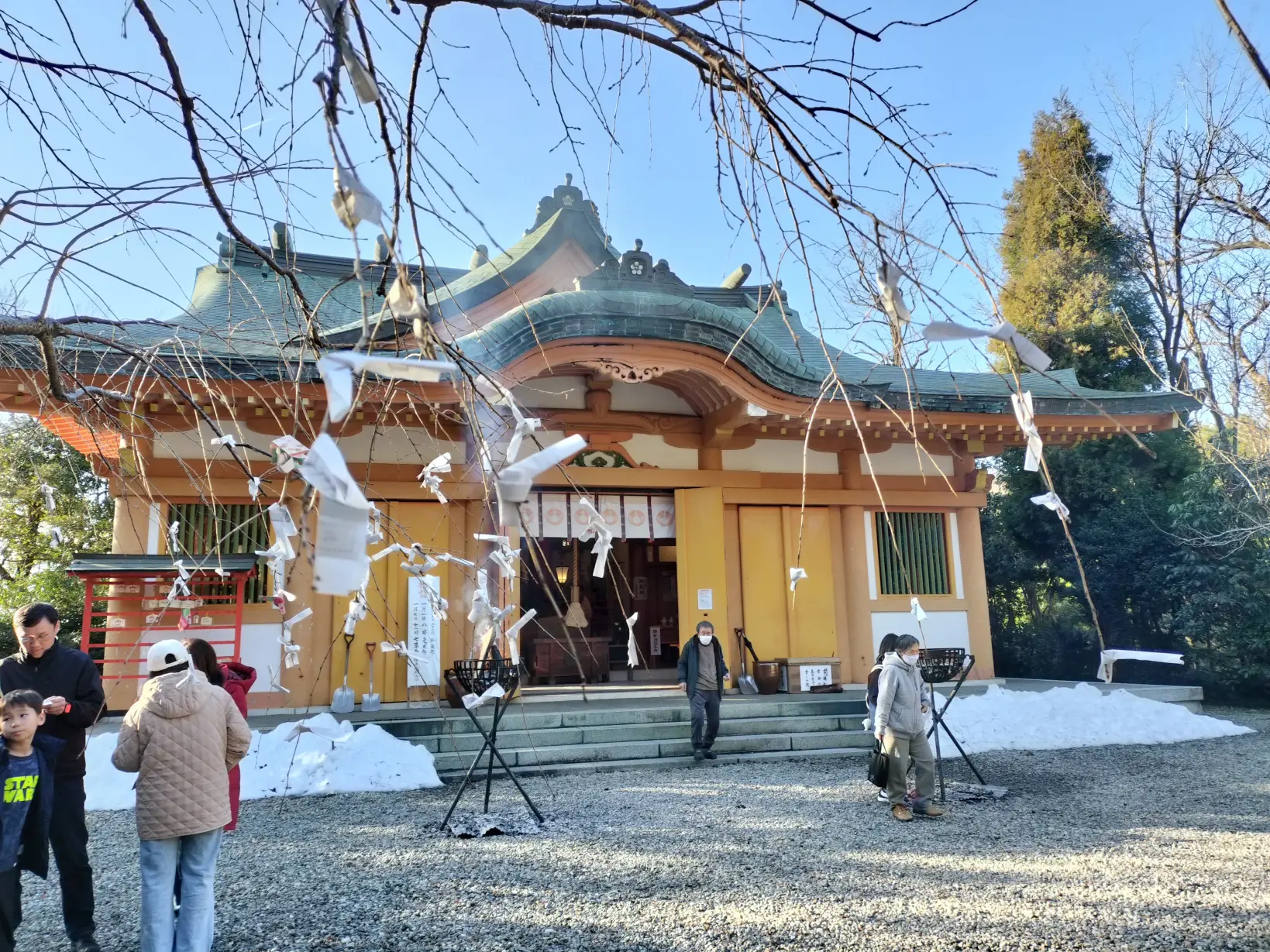 呉羽山公園展望台のすぐそばにある「豊栄稲荷神社」-0