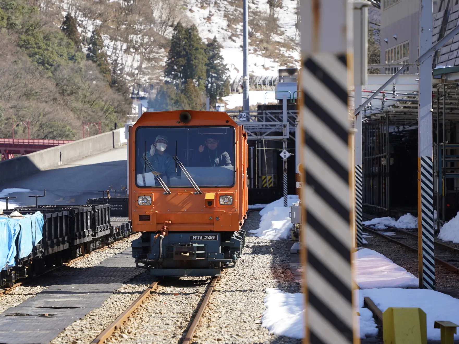 冬限定の大人気企画！黒部峡谷トロッコ電車 運転体験会とは-0
