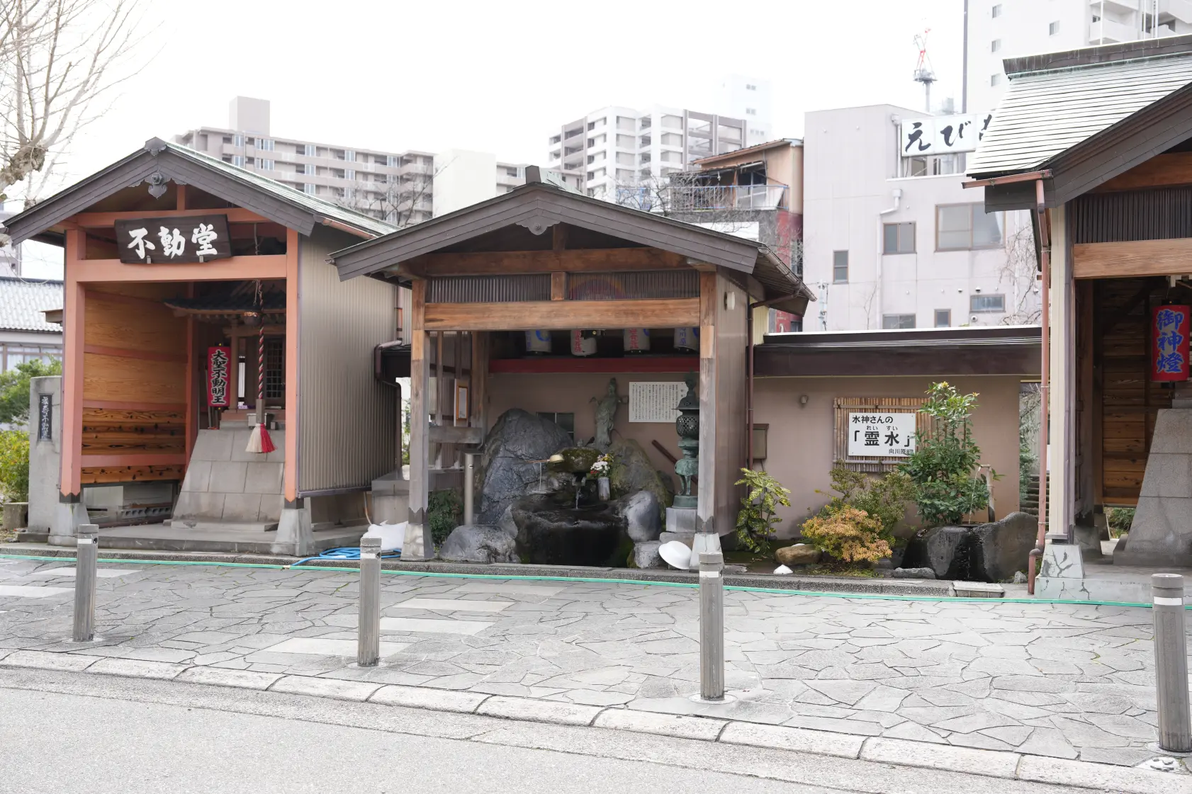 【魅力⑥】環境省の「平成の名水百選」に選ばれている湧水-4