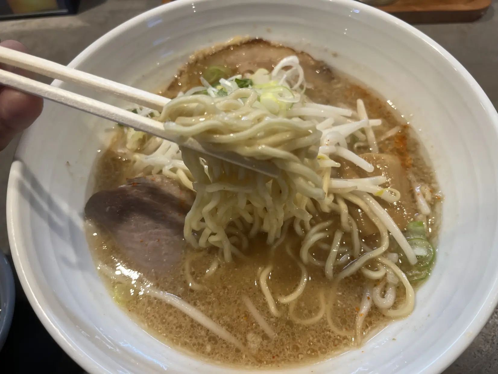「麺や美豚」優しい味わいの糀みそ豚骨らーめん【富山市】-1