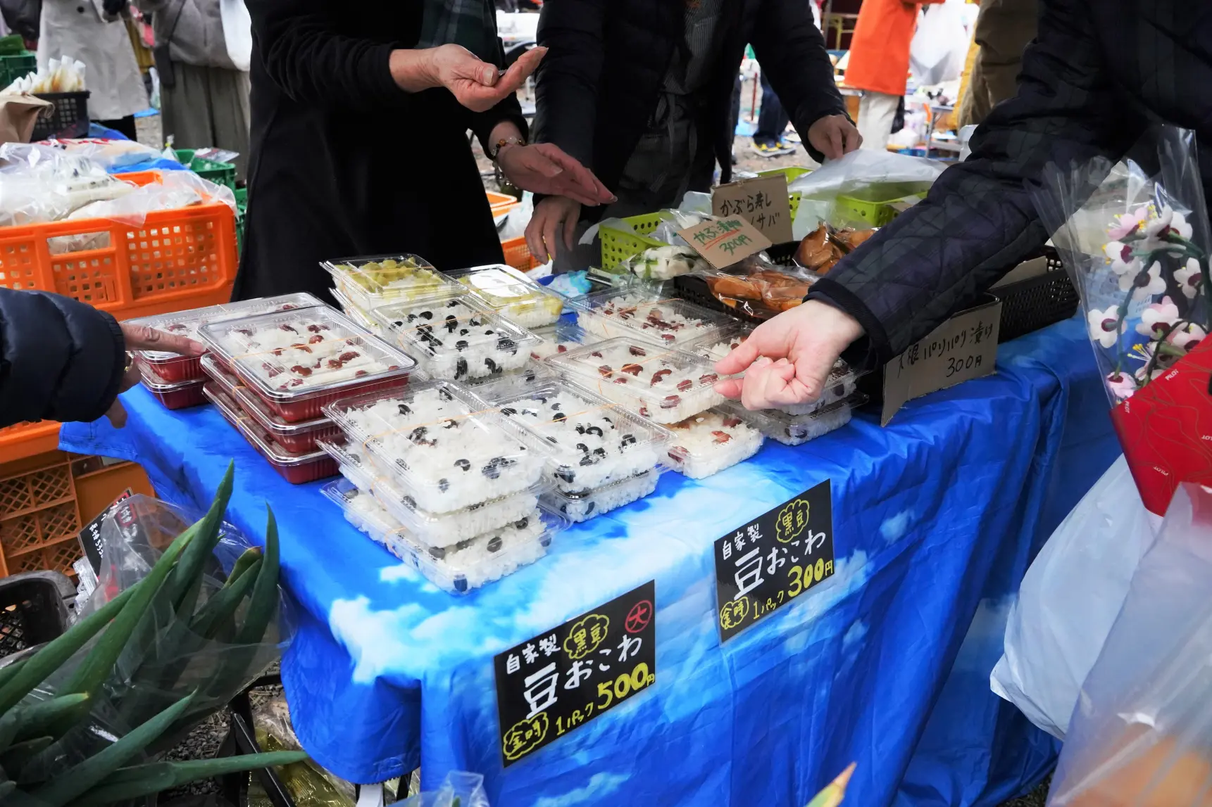 季節の地元野菜やおこわなどが購入できる「ベジスポ（Vegetable Spot by Twins Farm）」！-0