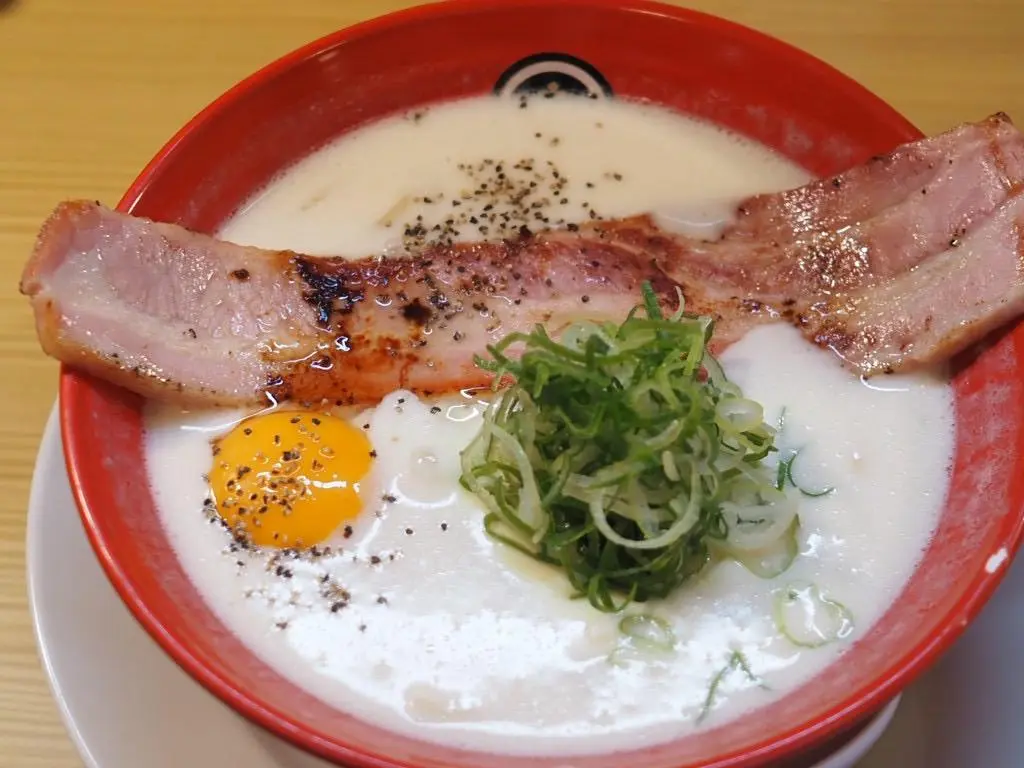 「麺屋ひろまる」唯一無二！多彩な創作ラーメン【南砺市】-0
