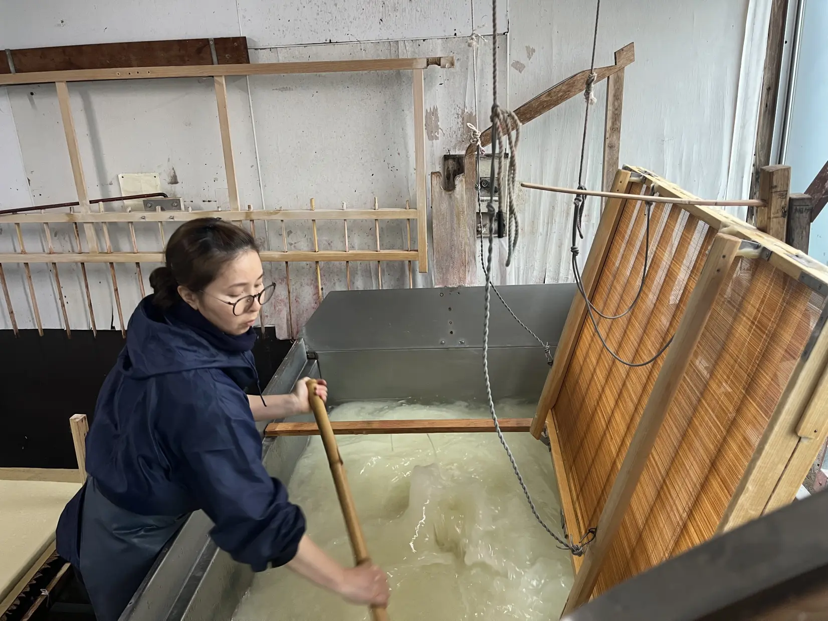 手作業の仕事に魅力を感じ、伝統工芸の道へ-0