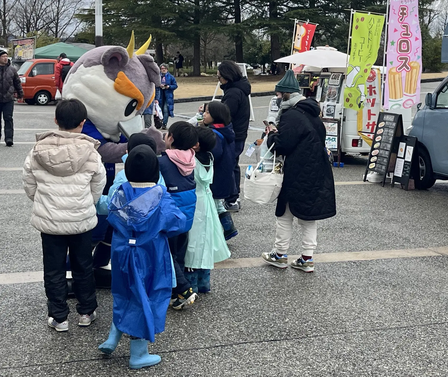 マスコット「ライカくん」登場など試合前に様々なイベントも-0