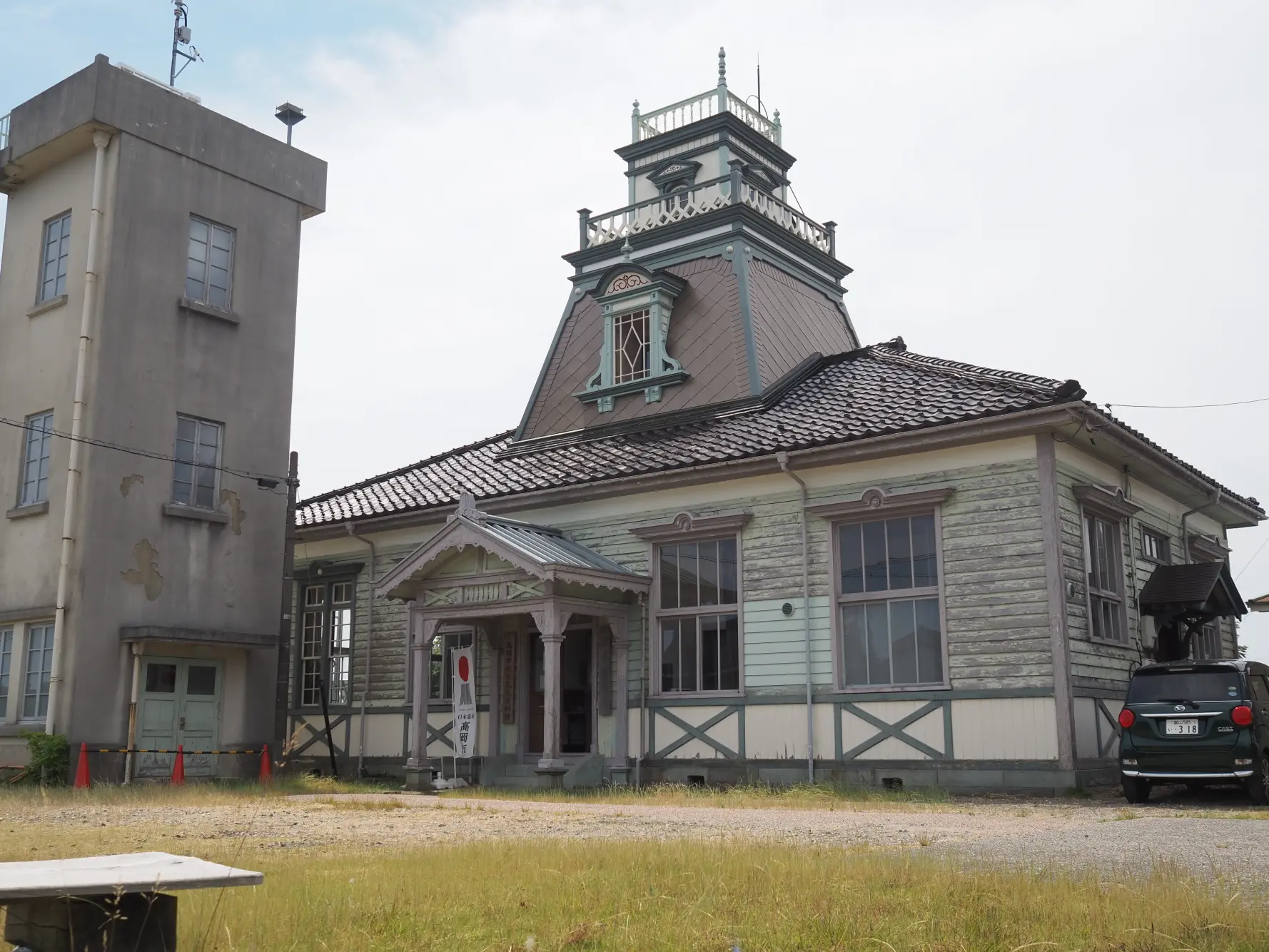 高岡市伏木気象資料館（旧伏木測候所）-0