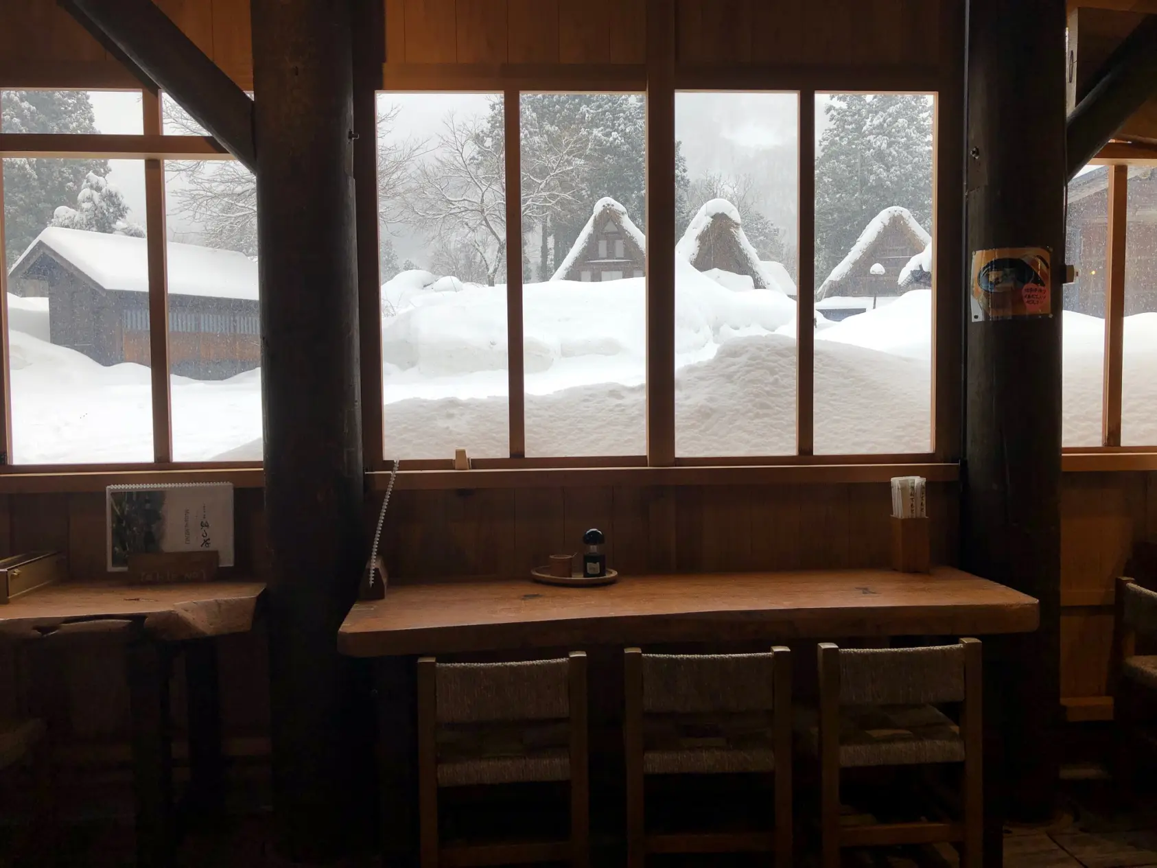 「茶屋 まつや」- 世界遺産の町並みを窓越しに眺めつつ、文化財の中で頂く五箇山グルメ！-2