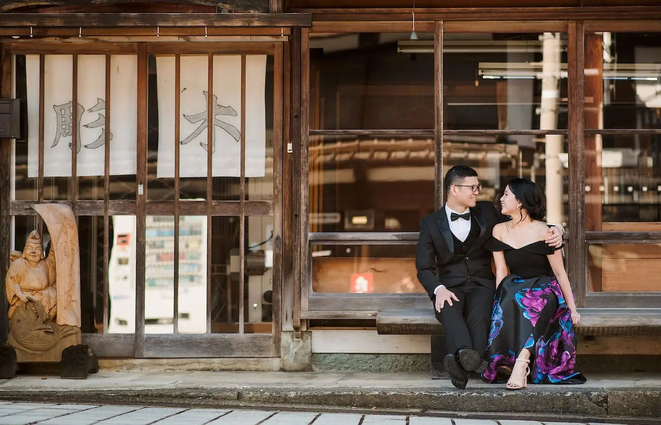 ４．瑞泉寺門前町の町並み（南砺市井波）-1