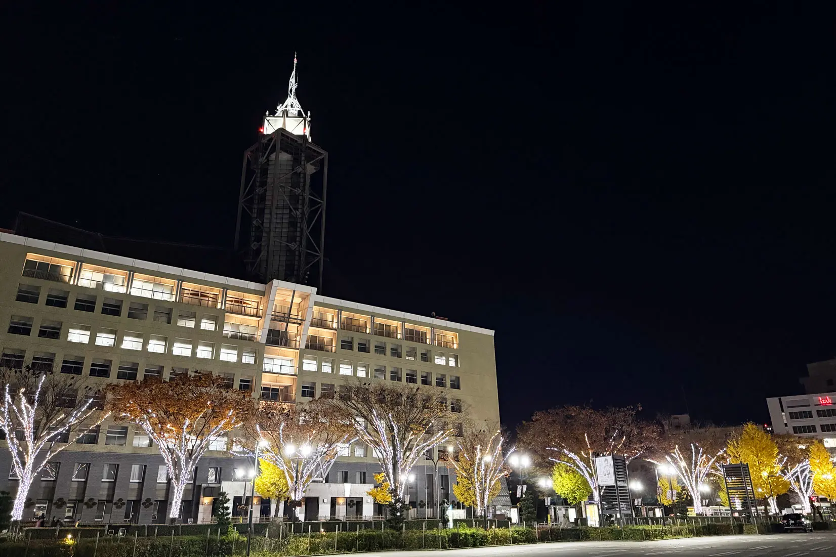 富山市役所展望塔から見る夜景イルミネーション-0