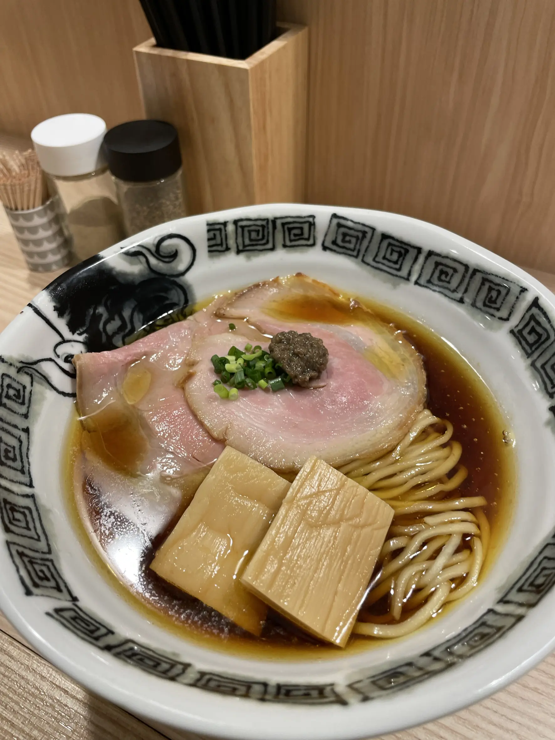 RAMEN Spartan Z】富山に移転オープン！熟考を重ねた麺とスープを提供