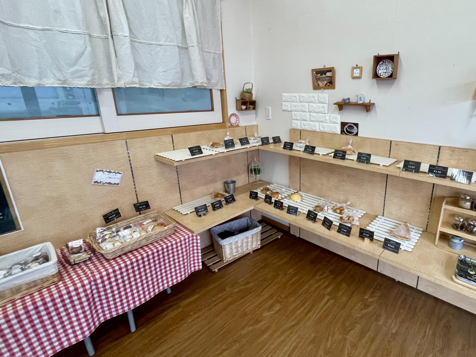 温かい雰囲気が魅力の「菓子工房メルヘン」-1