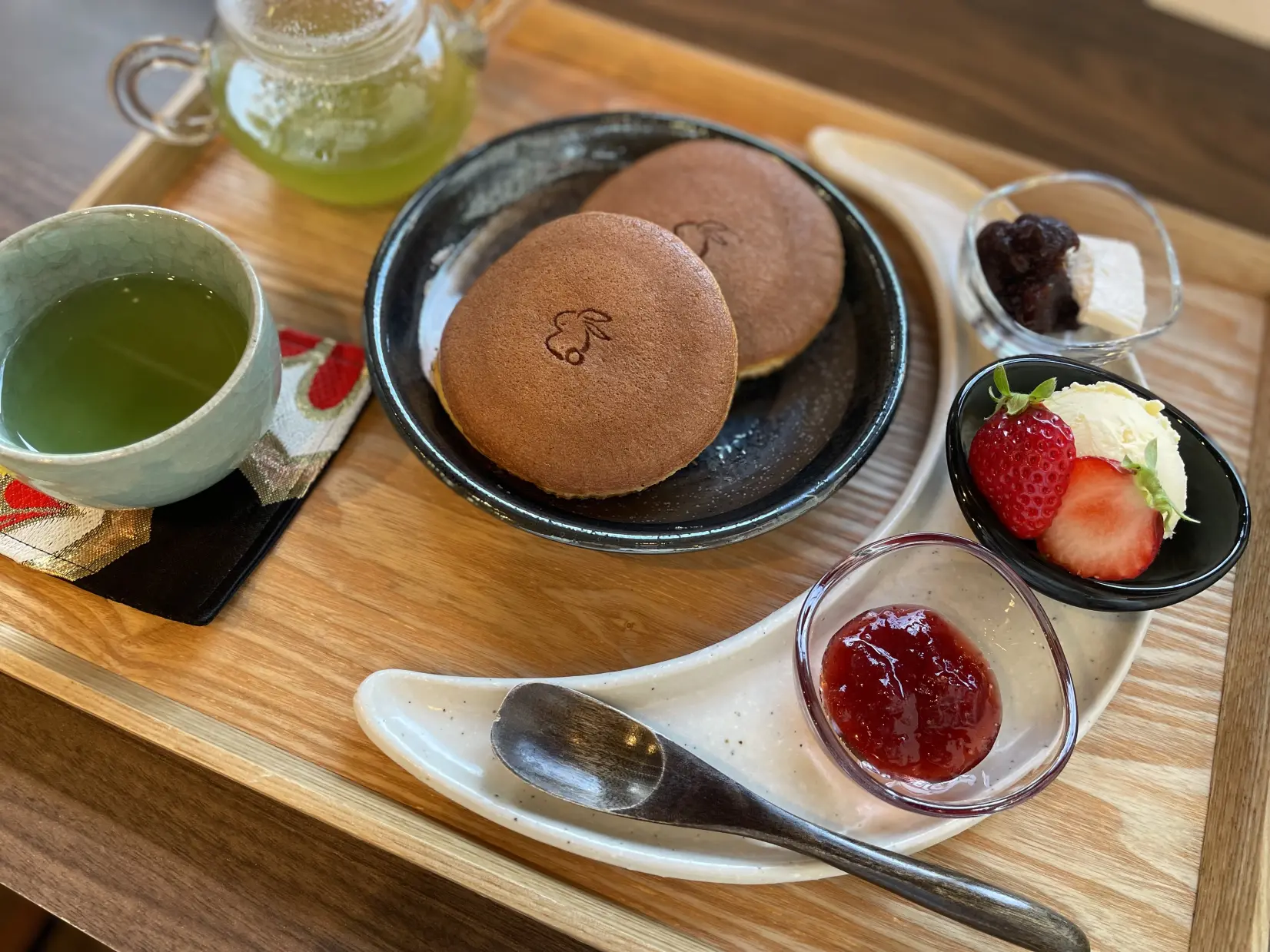 趣向を凝らした月と兎の甘味メニュー-0