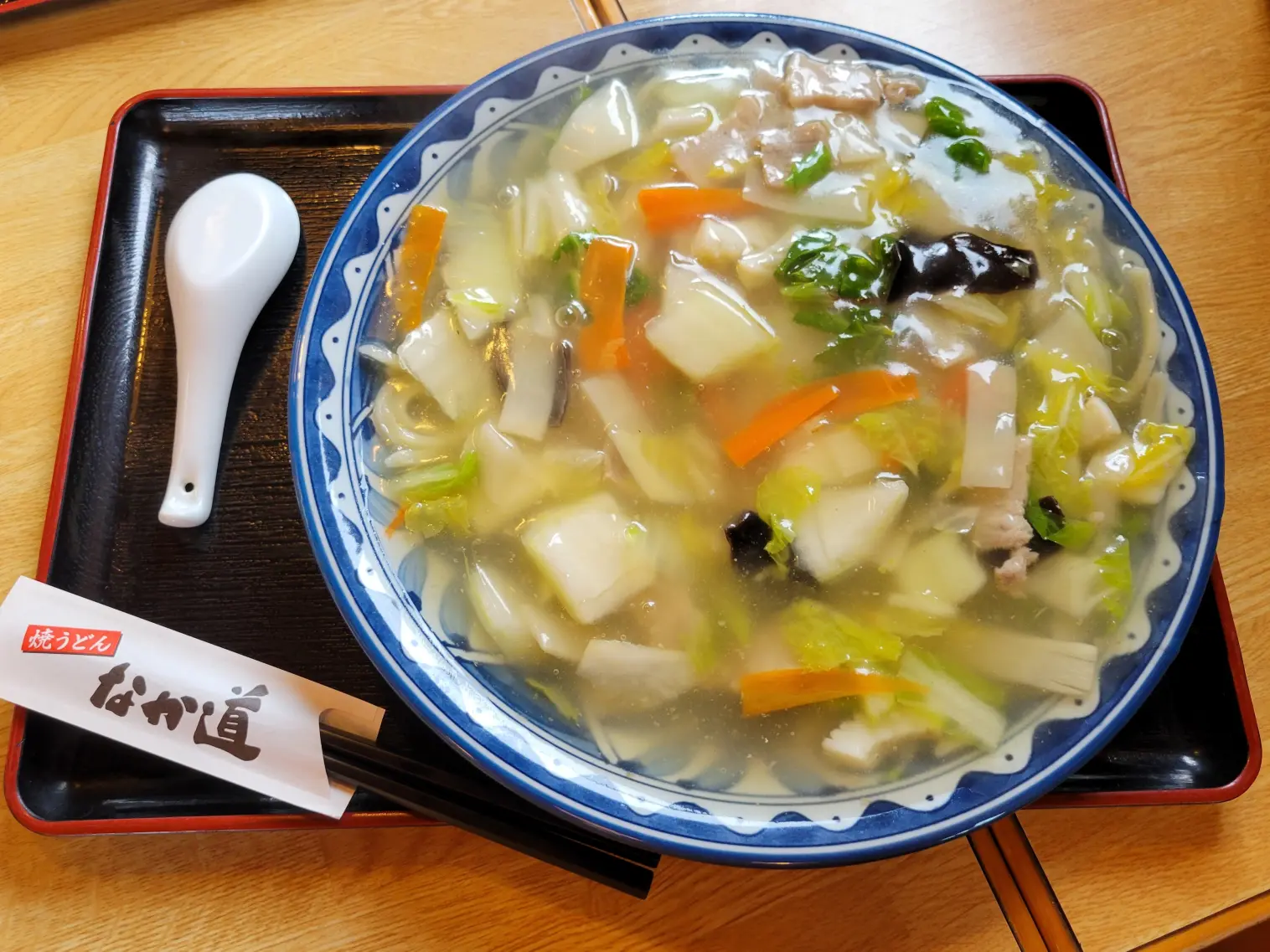 「なか道」焼かない八宝菜風餡かけ焼うどん【富山市】-0