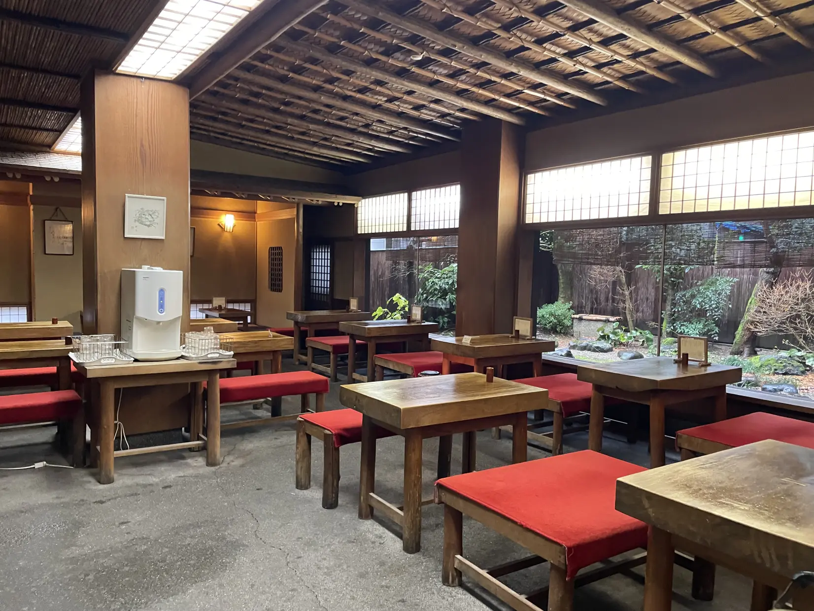 「鶴喜」ツルツルでもちもちの手打ちうどん【富山市】-3